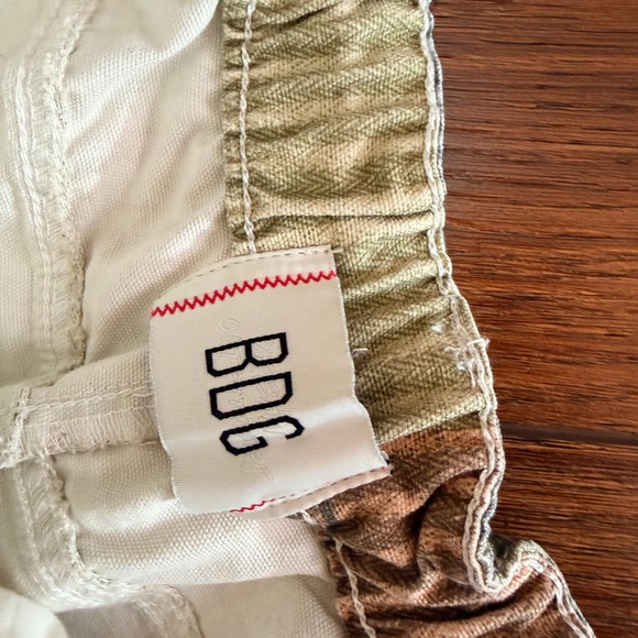BDG Beige Striped Cargo Pants green stripe tomato fish print SOLD OUT HTF - Picture 2 of 4